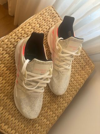 Zapatillas Adidas Eqt Gazelle Blancas talla US10