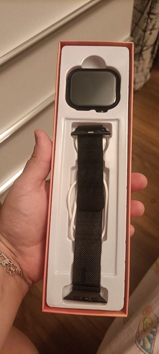 Reloj inteligente negro y rosa