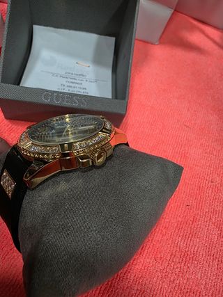 Reloj Guess Unisex Dorado