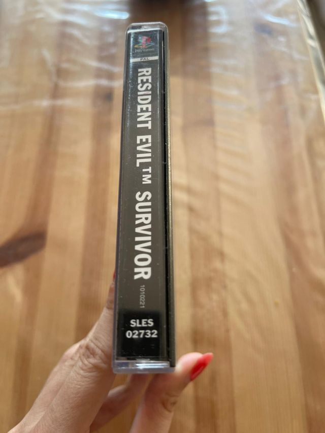 Resident Evil Survivor - PlayStation 1 PAL IS.