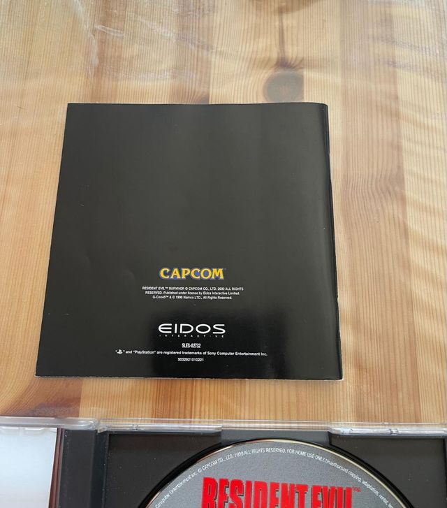 Resident Evil Survivor - PlayStation 1 PAL IS.