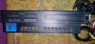 PS2 (PlayStation 2) SCPH-50004 Negra
