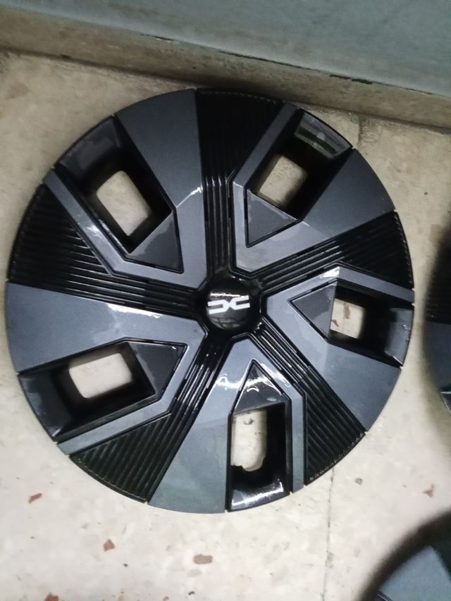 4 Tapacubos Dacia Sandero - 16 pulgadas