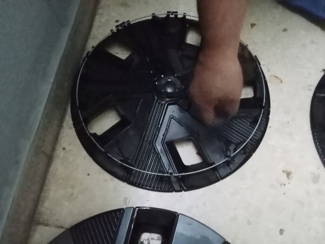 4 Tapacubos Dacia Sandero - 16 pulgadas