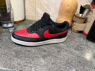 Zapatillas Nike Court Vision - rojas y negras