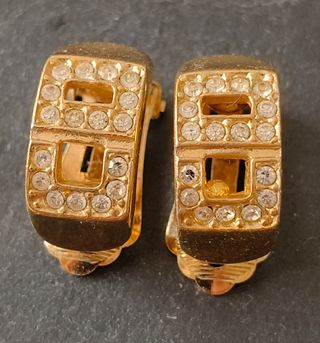 Pendientes Dior Monograma CD dorados con brillante