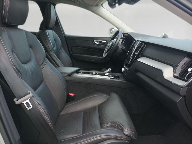 VOLVO XC60 2.0 T6 RECHARGE ULTIMATE DARK AUTO 4WD 350 5P
