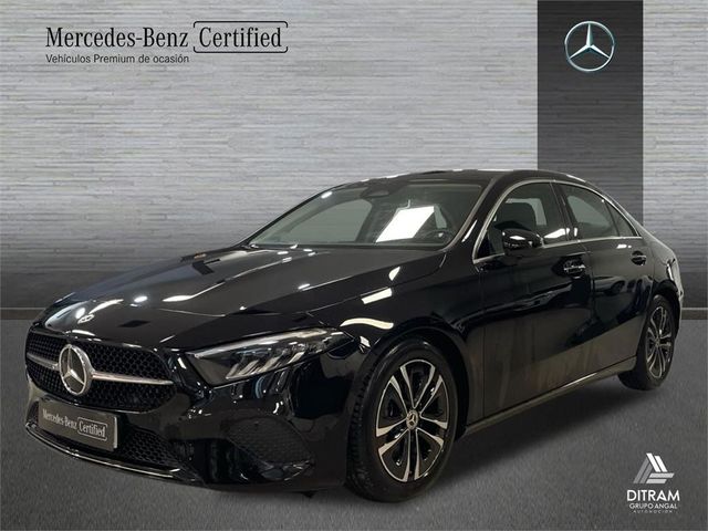 MERCEDES-BENZ Clase A 180 d Sedán