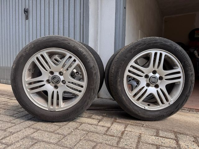 4 Pneumatici Estivi Continental 205/55 R16