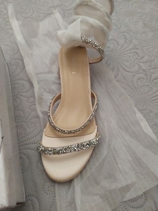 Sandali dameRose beige e argento, n. 37