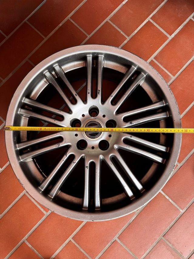 3 Cerchi Lega 18" Volvo