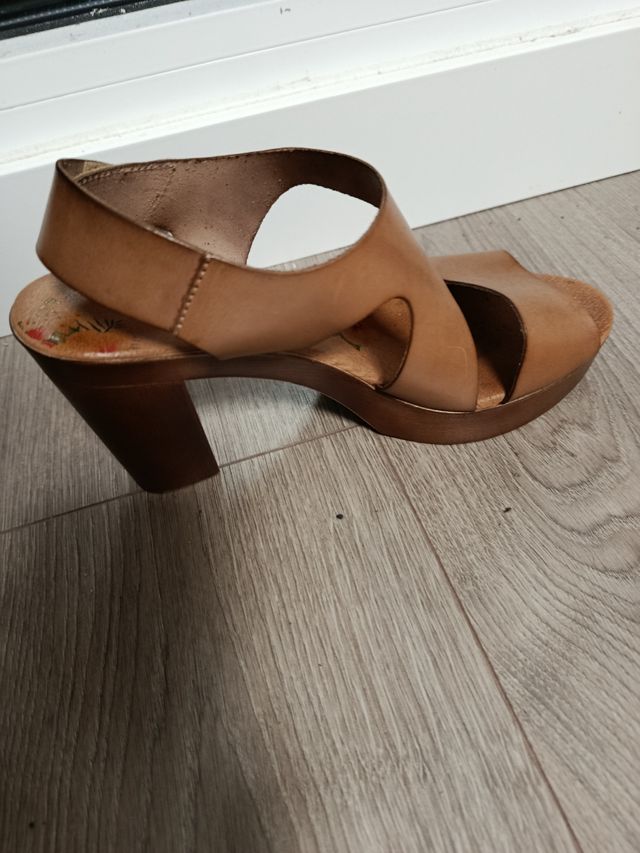 Sandalias Marila piel marrón 39