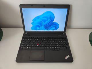 ThinkPad E540 i5 8GB SSD256 W11PRO 