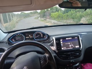 Peugeot 2008 2017