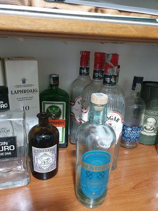 Bottiglie vuote distillati