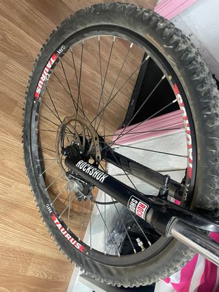 Bicicleta montaña carbono