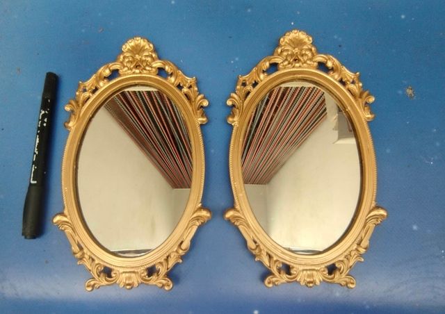 Specchi Ovali Dorati Vintage