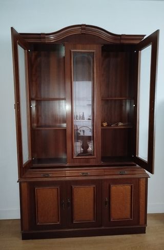 Vitrina madera 2 puertas