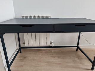 Escritorio Ikea ALEX azul oscuro