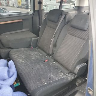 asiento trasero abatible 2+1 Peugeot Traveller