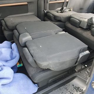 asiento trasero abatible 2+1 Peugeot Traveller