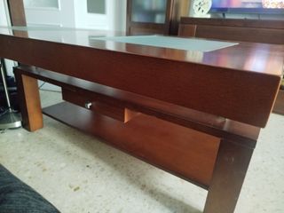 COMPLETO CONJUNTO DE MUEBLES DE MADERA PARA SALÓN 