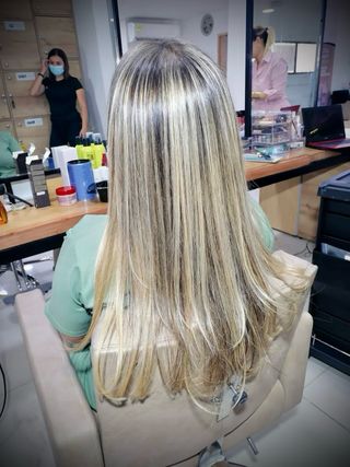 Mechas a domicilio  mi teléfono603216196