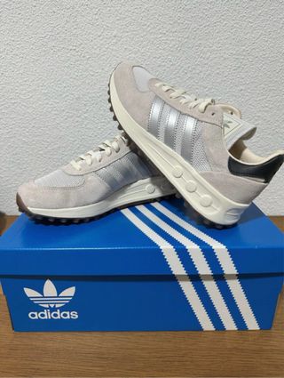 Zapatillas Adidas LA Trainer Lux Beige/Plata