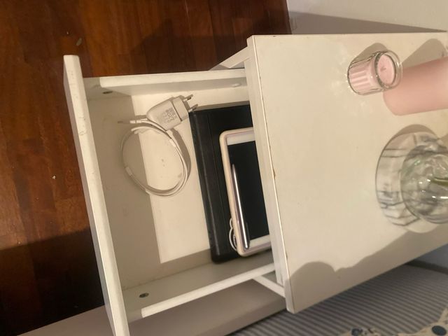 Comodino bianco 2 cassetti