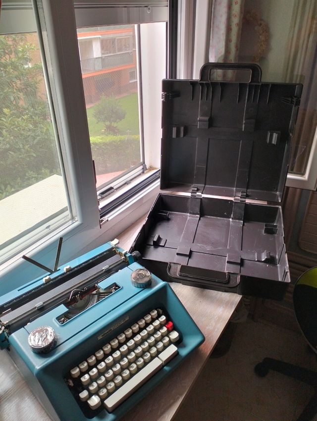 Olivetti Studio 46: Máquina de escribir