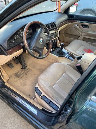 BMW 525d Touring - Recambios