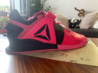 Reebok Halterofilia - Zapatillas rosa y negras