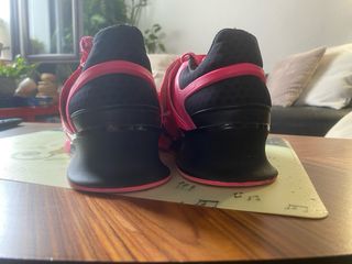 Reebok Halterofilia - Zapatillas rosa y negras