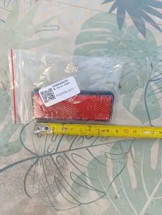 Catadioptrico moto trasero rojo