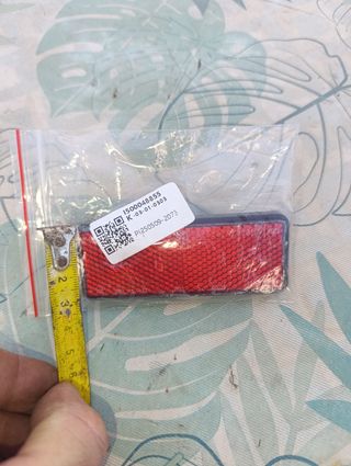 Catadioptrico moto trasero rojo