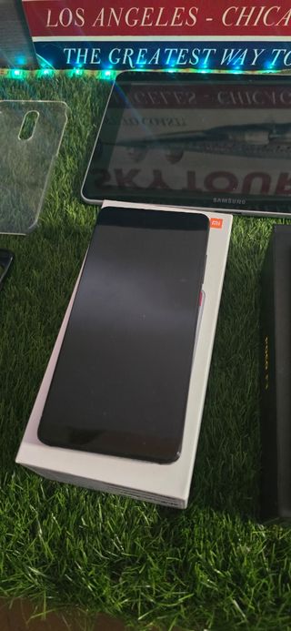 Xiaomi Mi 9T e Poco F2 Pro neri