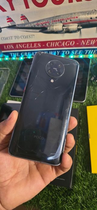 Xiaomi Mi 9T e Poco F2 Pro neri