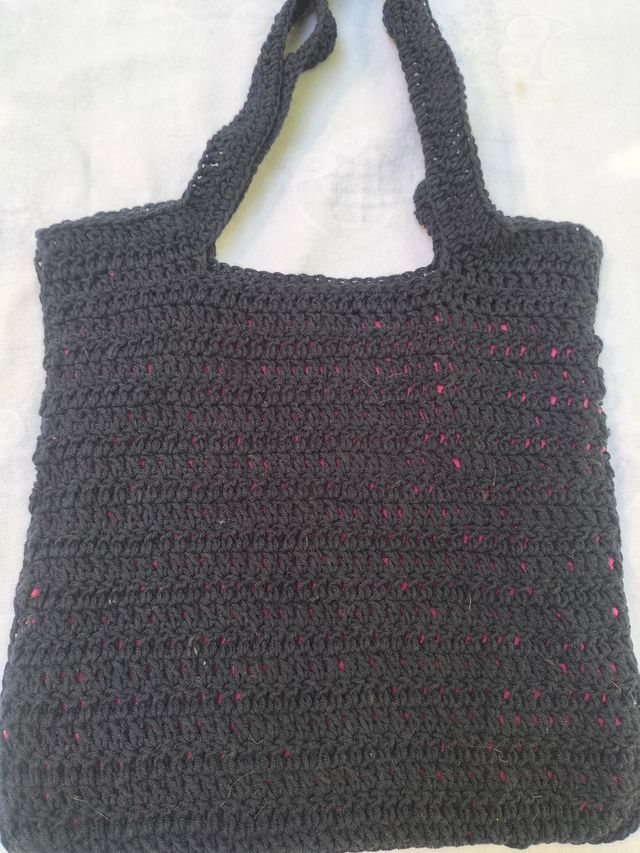 Borsetta uncinetto nera