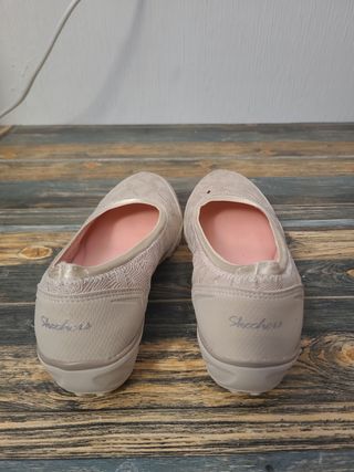 Skechers Ballet Flats - Beige