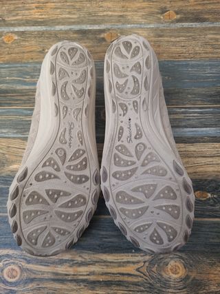 Skechers Ballet Flats - Beige