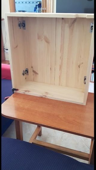 Mobile in legno per banconi