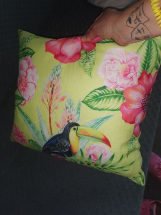 URGE !! FUNDA Cojín Tropical