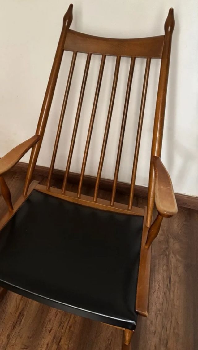 Mecedora vintage madera años 60