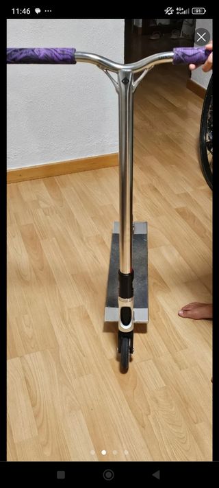 Scooter toni Castillo