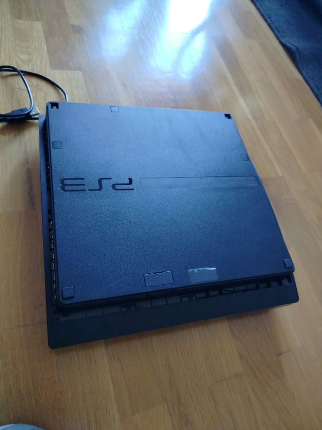 PS3 Slim 250GB - consola + mando + caja