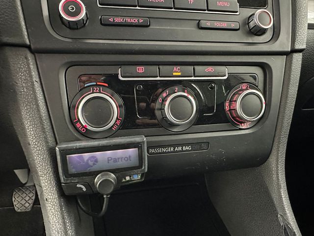 VOLKSWAGEN GOLF VARIANT 1.6 TDI BLUEMOTION 105CV