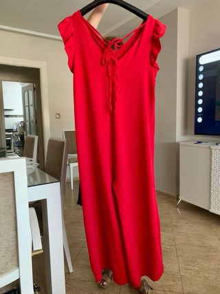 Mono rojo amplio