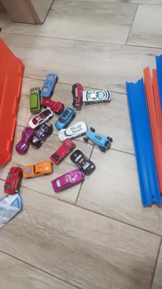Pistas Hot Wheels: Looping y coches