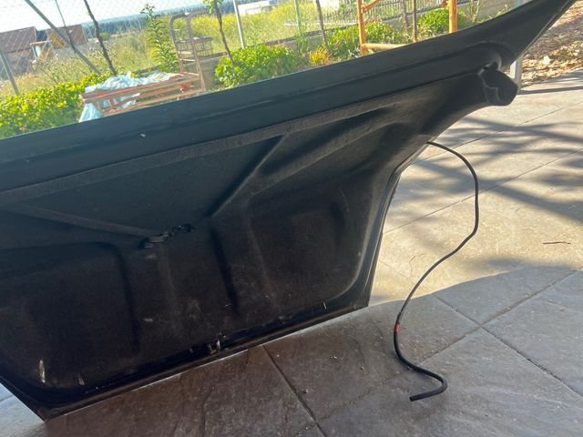 Portón trasero Mercedes W124 E300 Diesel