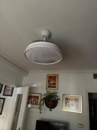 Ventilador techo blanco